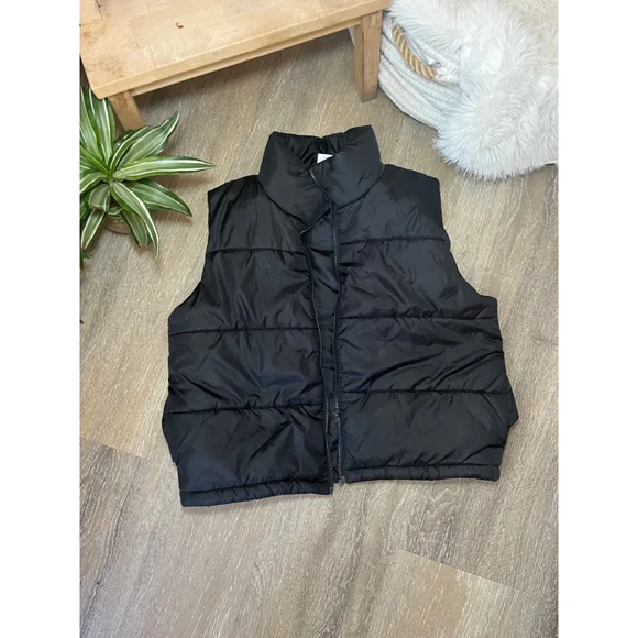 Women's Black Puffer Vest M - Picture 1 of 8
